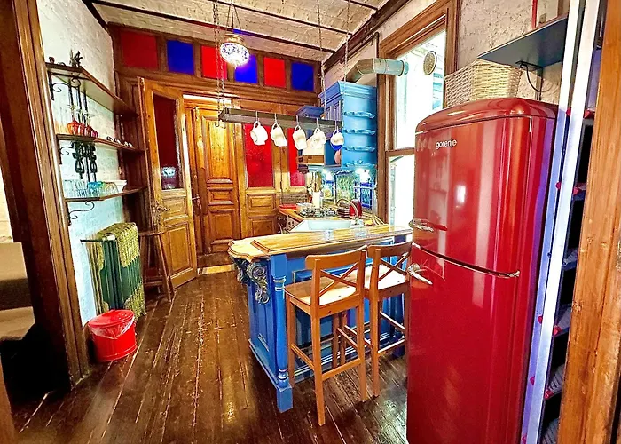 Taksim Pera Golden Stay Suit Hotel